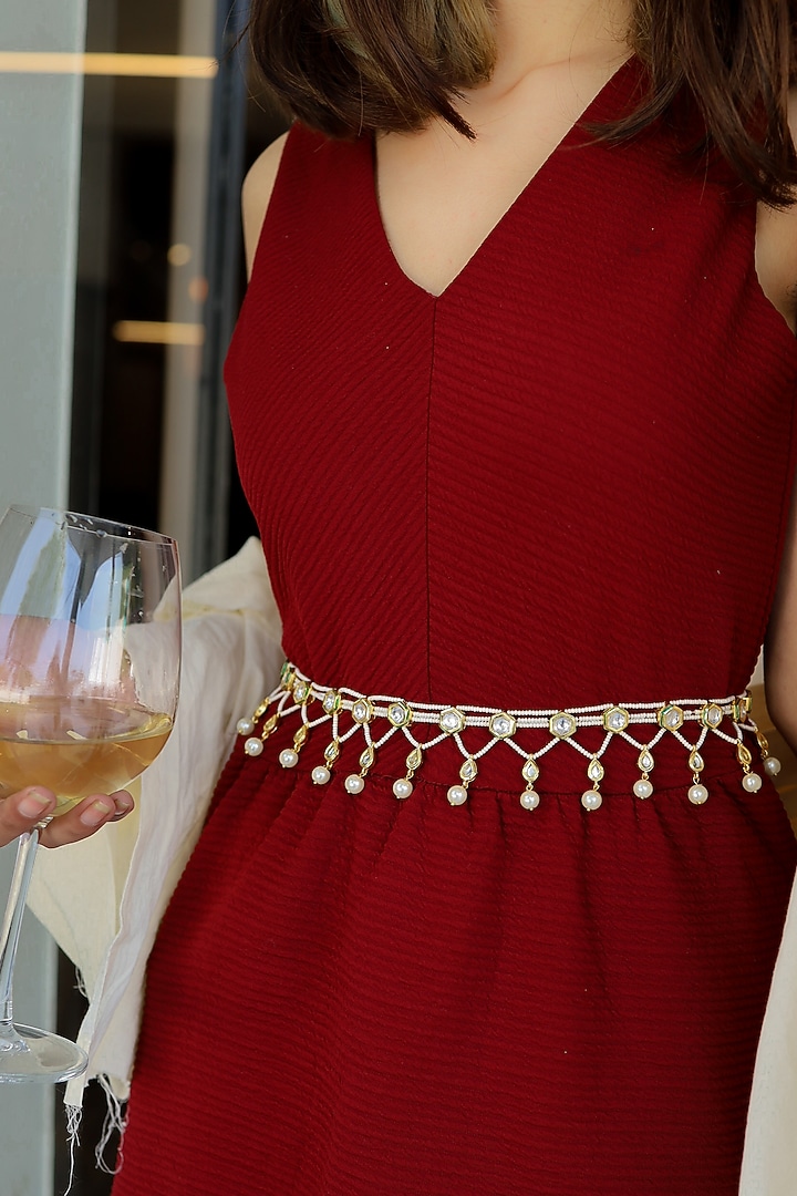 Gold Plated Kundan Waist Belt by Do Taara at Pernia's Pop Up Shop