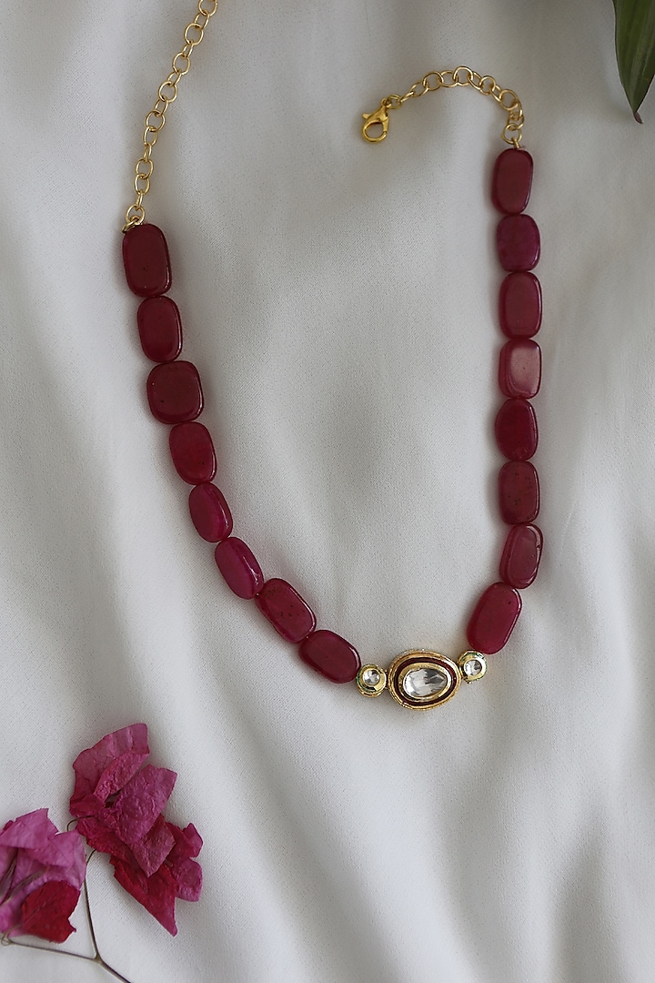 Gold Finish Red Agate Stone & Kundan Choker Necklace by Do Taara