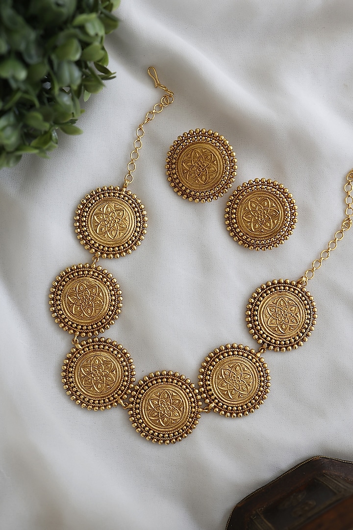 Gold Plated Temple Necklace Set by Do Taara