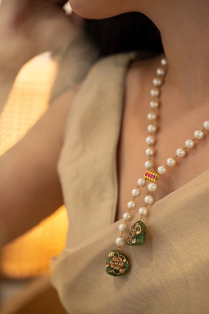 Gold Plated Kundan Polki & Pearl Necklace by Do Taara at Pernia's Pop Up Shop