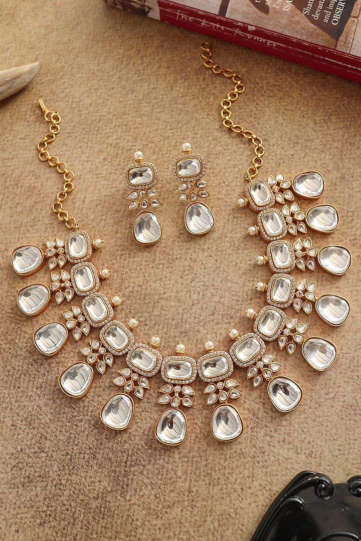 Gold Plated Kundan Polki Necklace Set by Do Taara at Pernia's Pop Up Shop