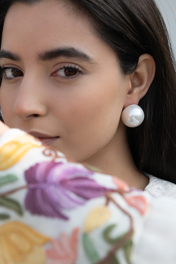 White Rhodium Finish Pearl Stud Earrings by Do Taara at Pernia's Pop Up Shop