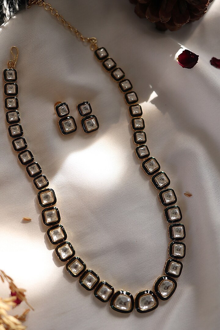 Gold Plated Kundan Polki Necklace Set by Do Taara at Pernia's Pop Up Shop