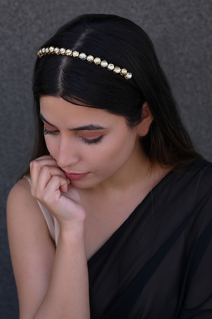 Gold Plated Kundan Polki Hairband by Do Taara at Pernia's Pop Up Shop