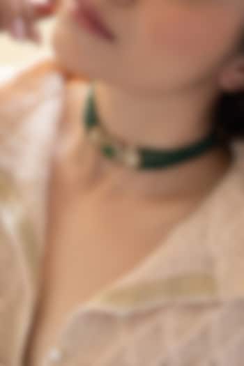Gold Plated Kundan Polki & Onyx Choker Necklace by Do Taara at Pernia's Pop Up Shop