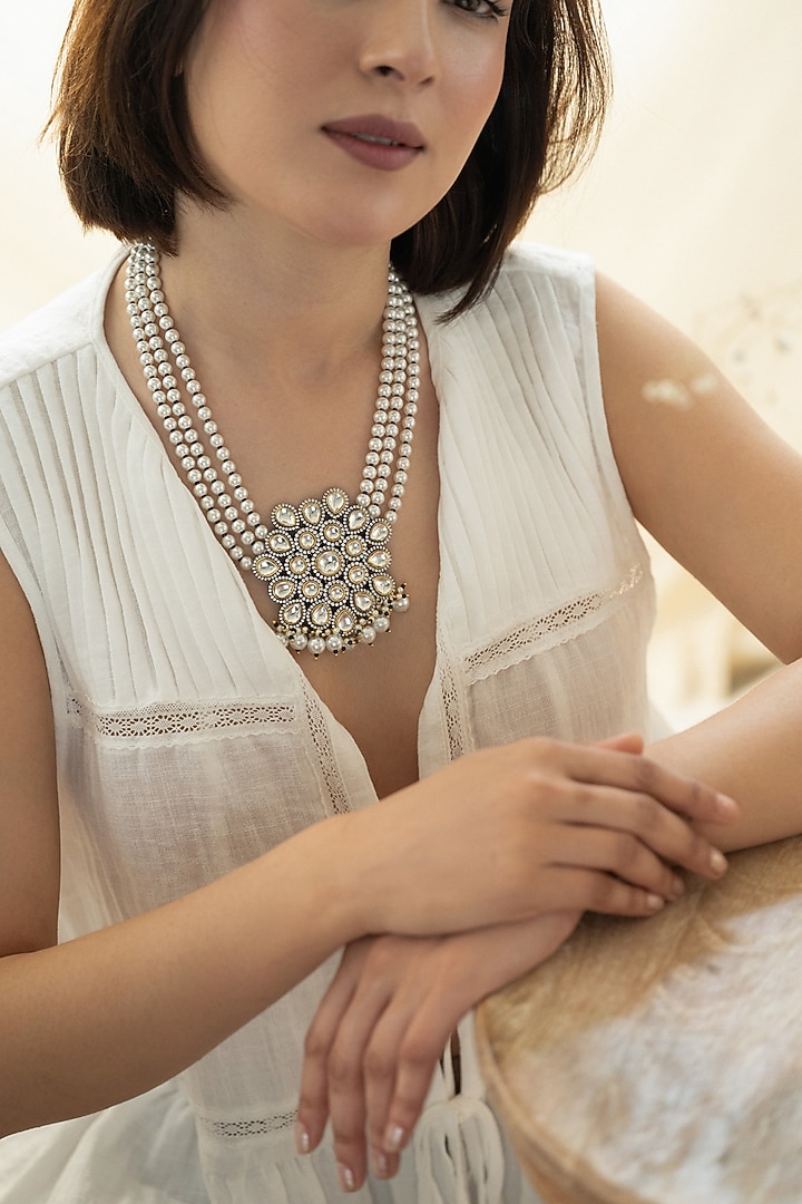 White Rhodium Finish Kundan Polki & Pearl Necklace by Do Taara at Pernia's Pop Up Shop