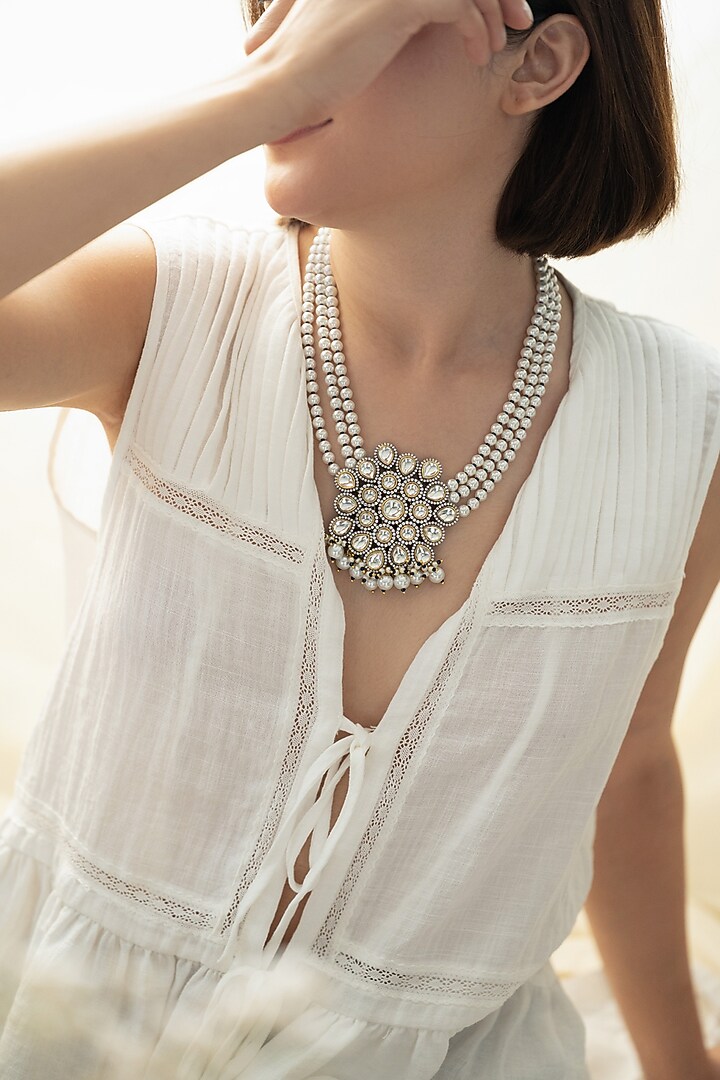 White Rhodium Finish Kundan Polki & Pearl Necklace by Do Taara at Pernia's Pop Up Shop