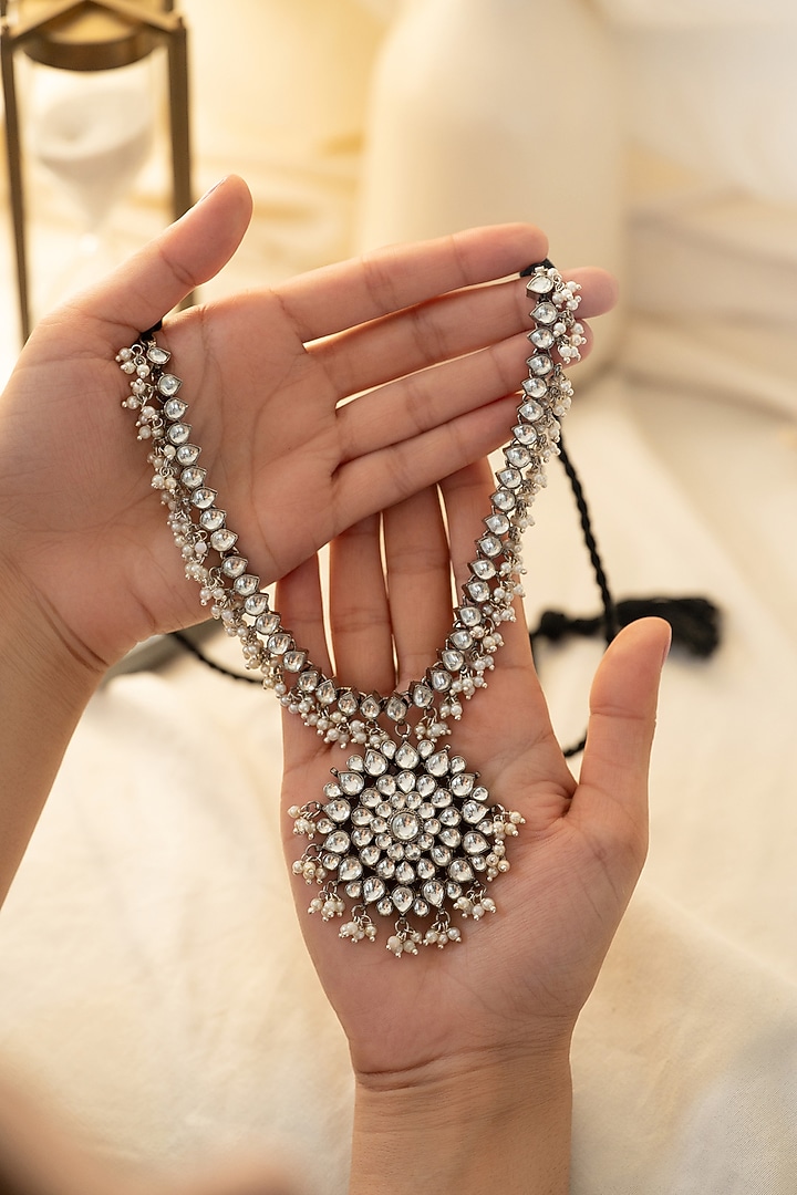 White Rhodium Finish Floral Motifs Kundan Polki & Pearl Necklace by Do Taara at Pernia's Pop Up Shop