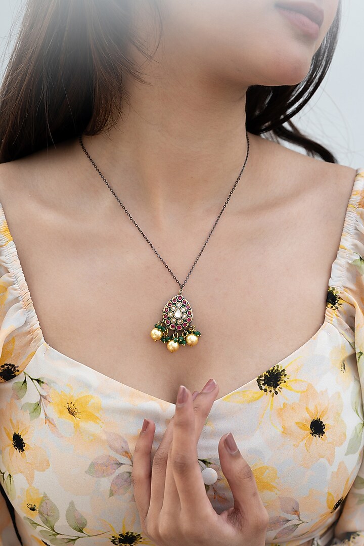 Gold Plated Kundan Polki & Green Onyx Pendant Necklace by Do Taara at Pernia's Pop Up Shop