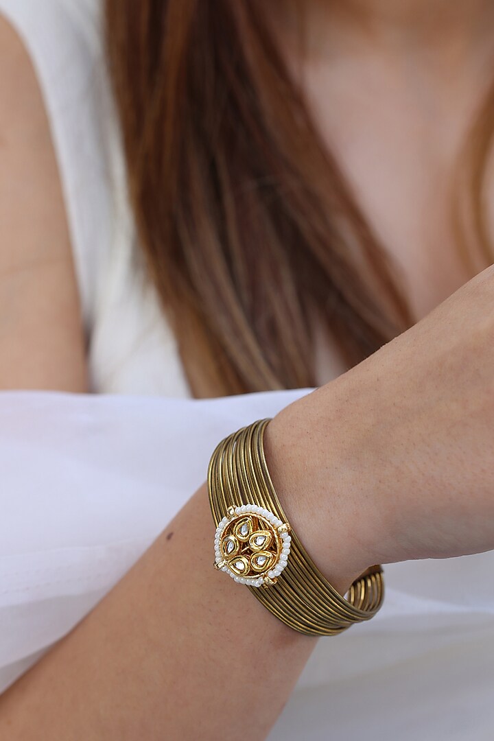 Gold Plated Kundan Motif Bracelet by Do Taara at Pernia's Pop Up Shop