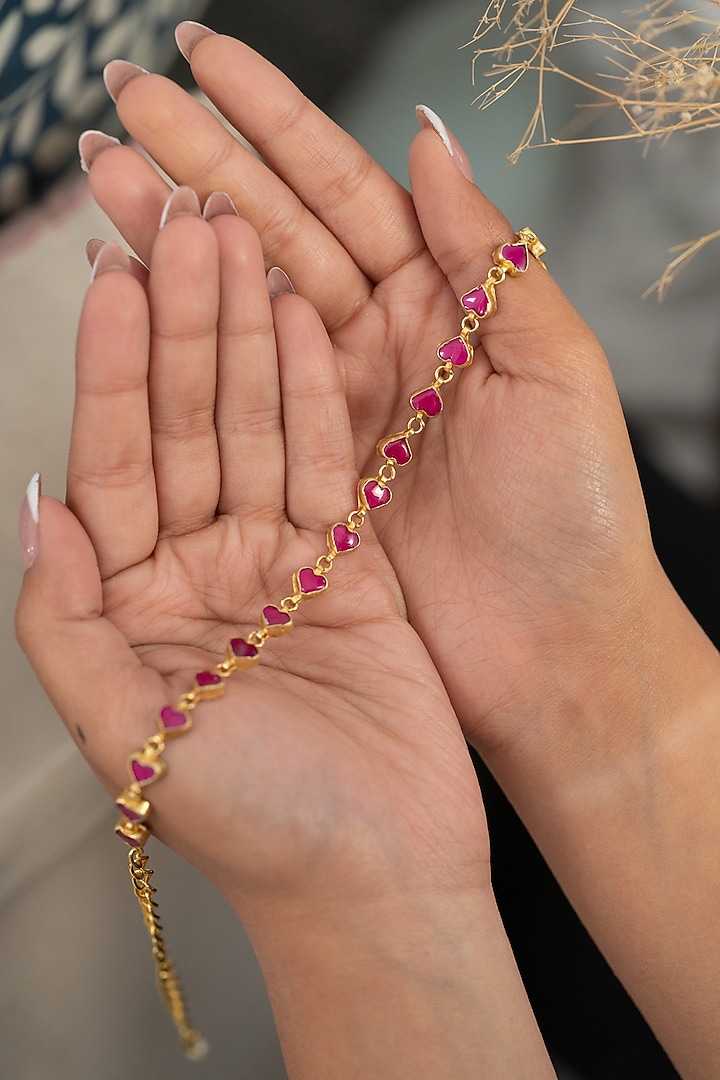 Gold Plated Red Kundan Polki Heart-Shaped Necklace by Do Taara at Pernia's Pop Up Shop