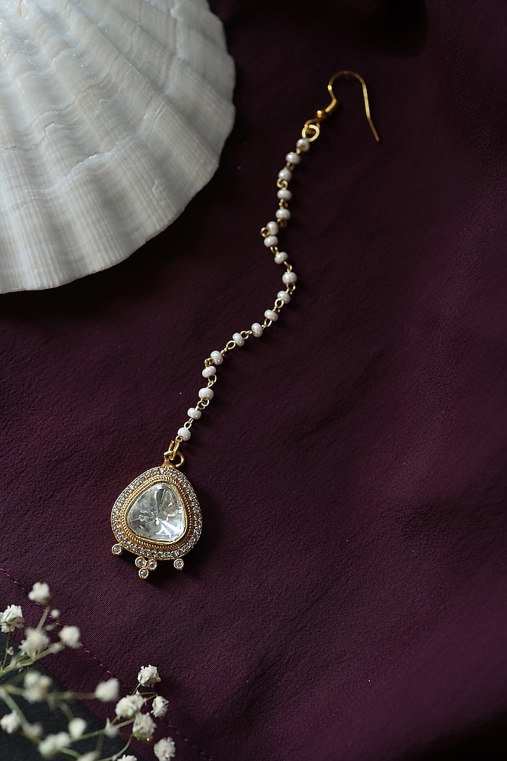 Gold Plated Victorian Polki Maang Tikka by Do Taara at Pernia's Pop Up Shop