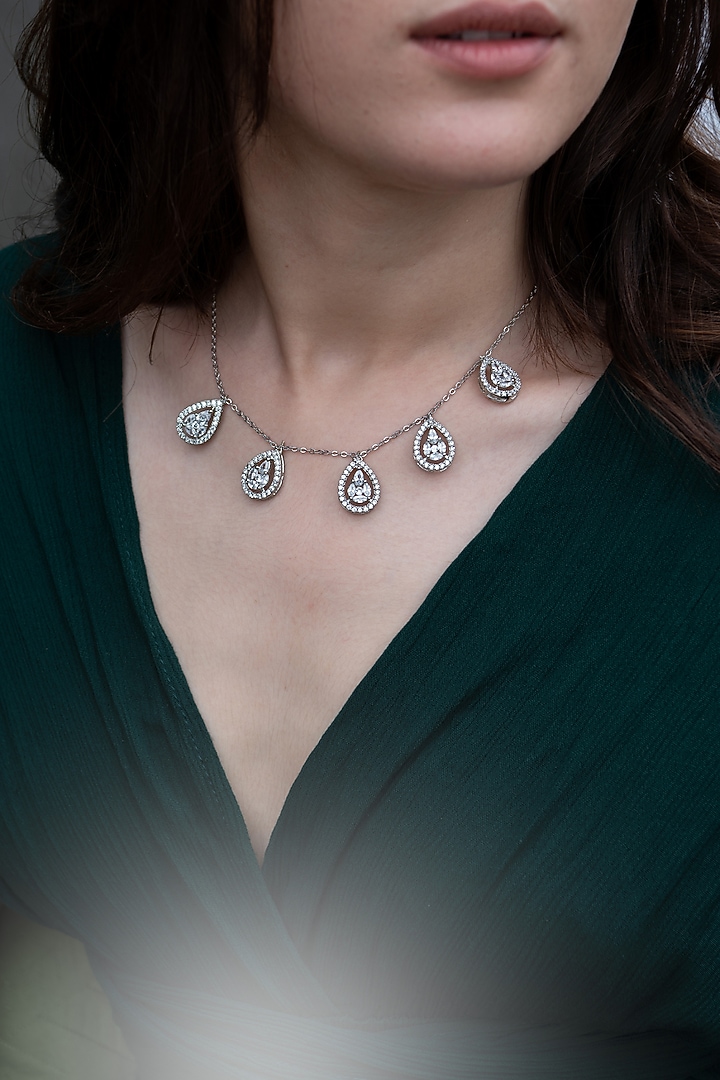 Rhodium Plated Kundan Polki Necklace by Do Taara at Pernia's Pop Up Shop