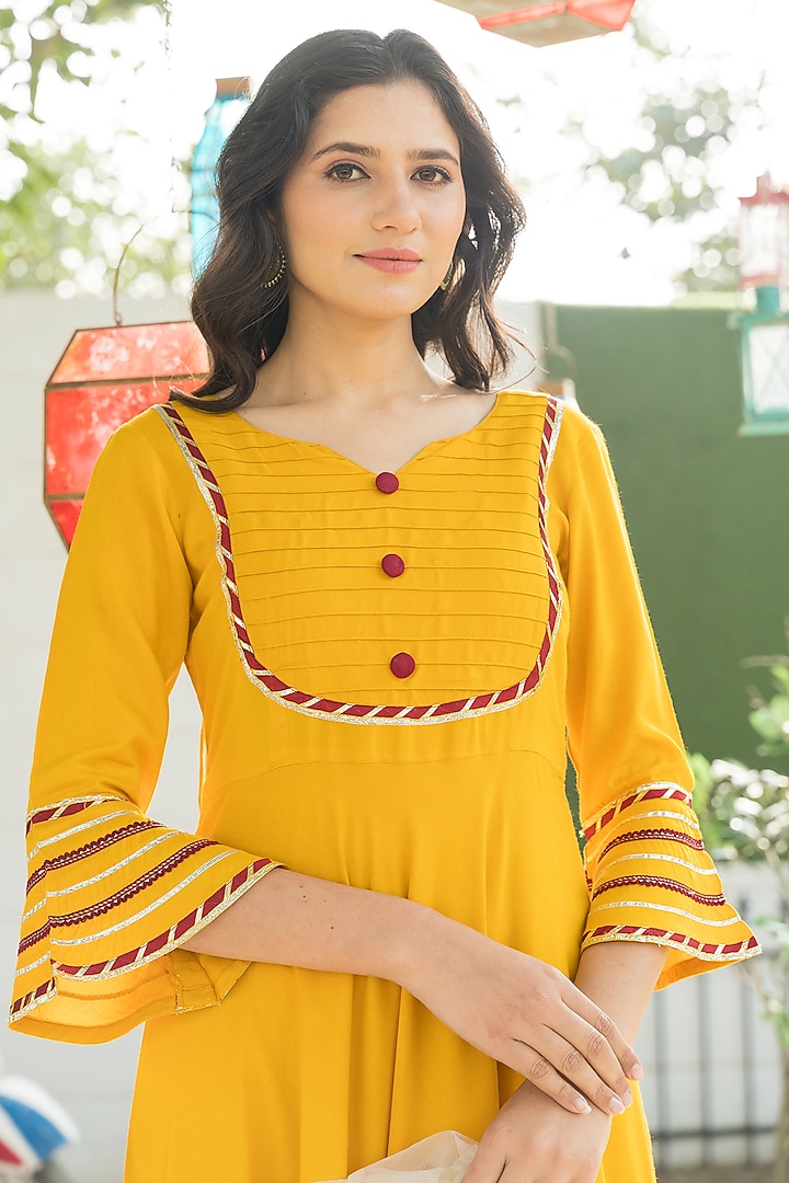 Yellow Gota Embroidered Kurta Set by Pheeta at Pernia's Pop Up Shop