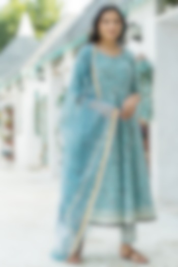 Blue Block Printed & Embroidered Kurta Set by Pheeta at Pernia's Pop Up Shop