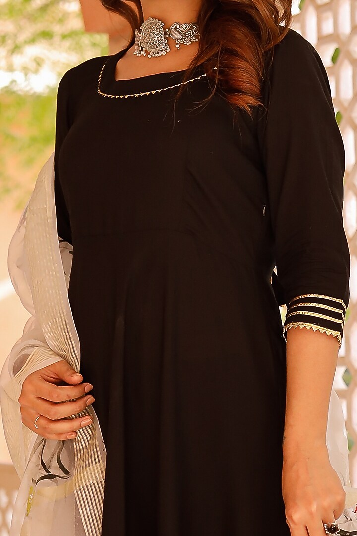 Solid Black Embellished Anarkali Set by Pheeta at Pernia's Pop Up Shop