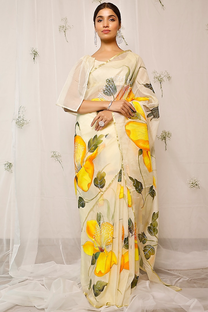 Yellow Hand-Painted Saree Set by Pheeta