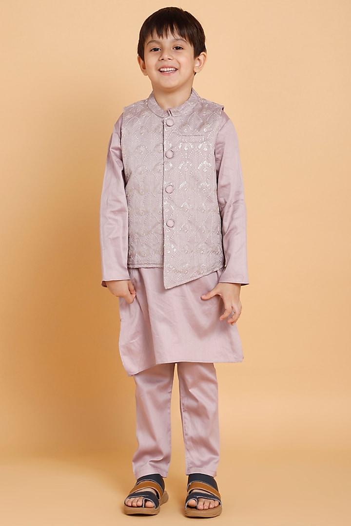 Lavender Pure Cotton Bundi Jacket With Kurta Set For Boys by Piccolo