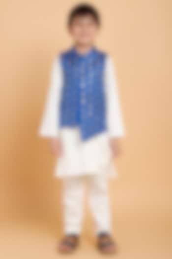 Blue Cotton Printed Bundi Jacket With Kurta Set For Boys by Piccolo