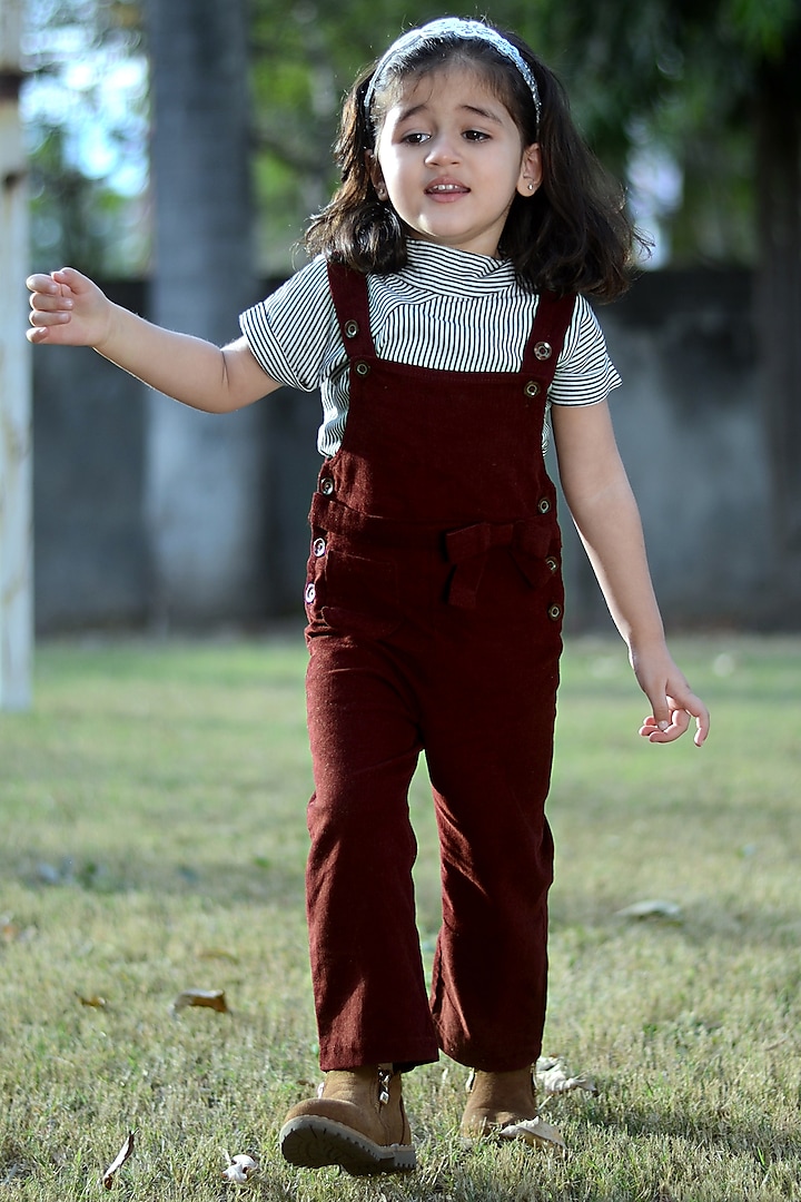 Maroon Corduroy Dungarees With T-Shirt For Girls Design by Piccolo