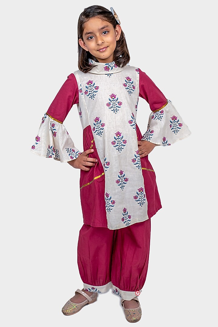 Maroon & White Cotton Kurta Set For Girls by PiccoRicco at Pernia's Pop Up Shop