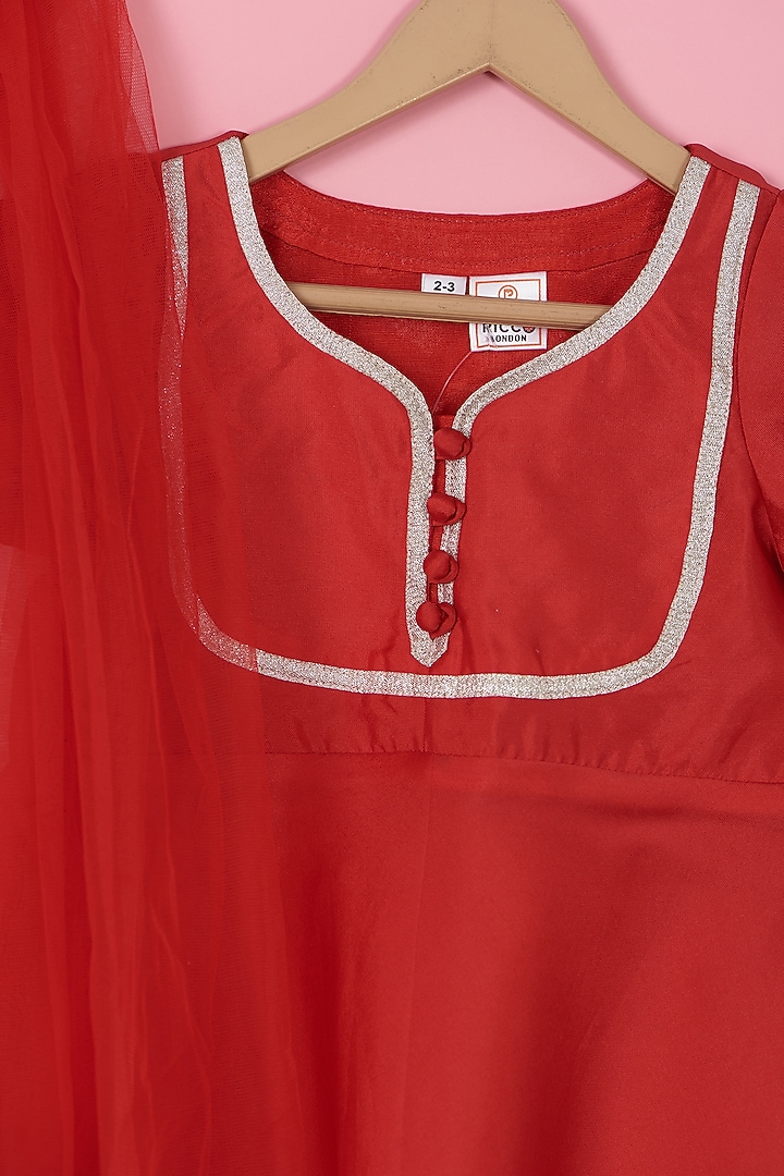 Red Silk Kurta Set For Girls by PiccoRicco at Pernia's Pop Up Shop
