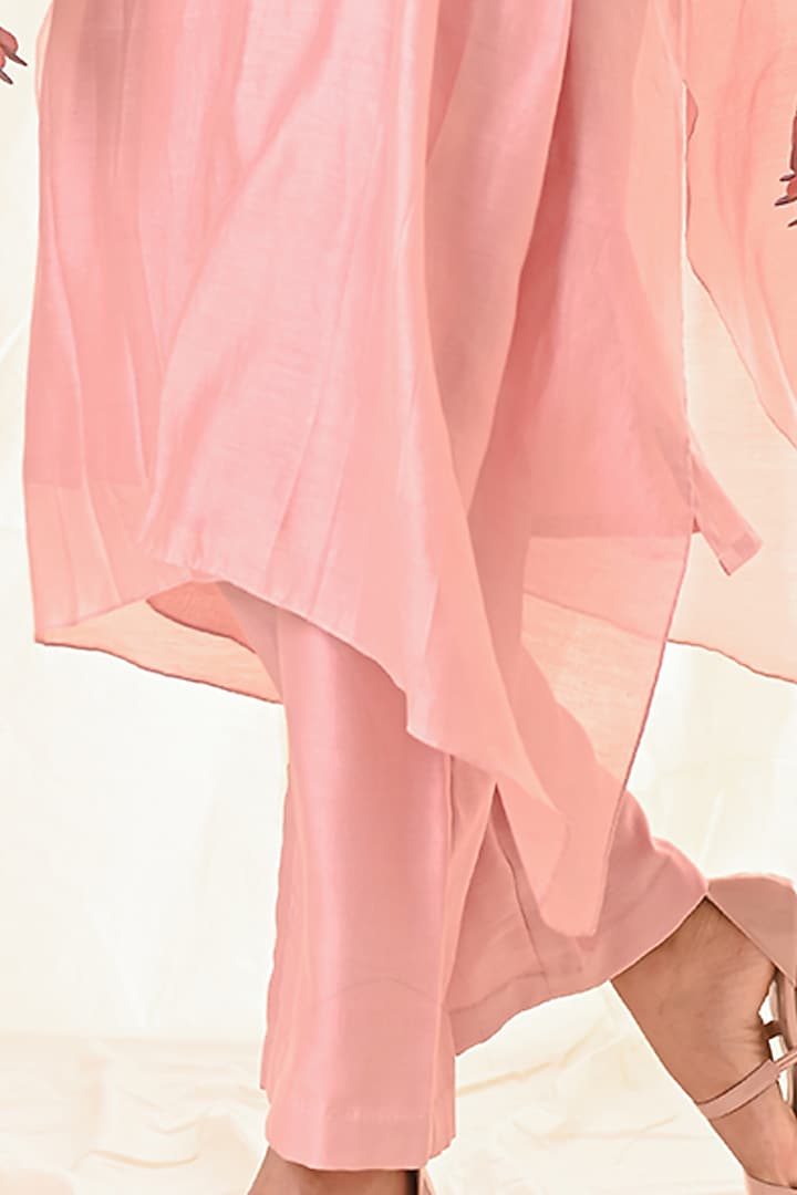 Rose Pink Embroidered Kurta Set by Piri India at Pernia's Pop Up Shop