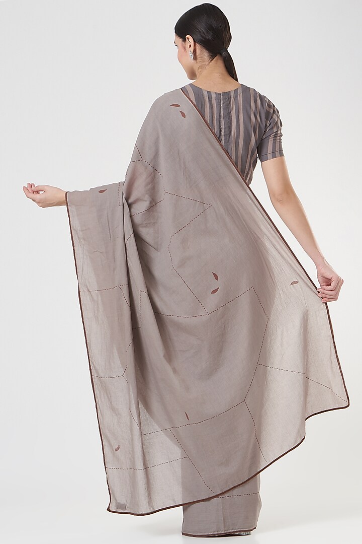 Grey Block Printed Saree by Parijat at Pernia's Pop Up Shop
