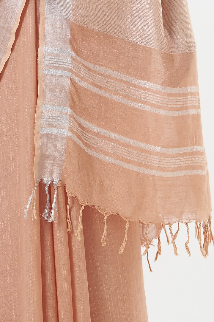 Peach Handwoven Linen Saree by Parijat at Pernia's Pop Up Shop