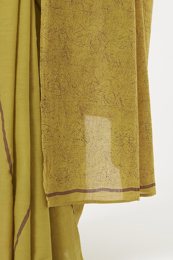 Olive Green Printed Saree by Parijat at Pernia's Pop Up Shop