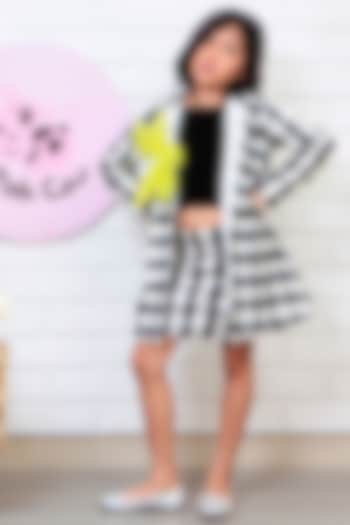 Black & White Chanderi Checkered Skirt Set For Girls by Pink Cow at Pernia's Pop Up Shop