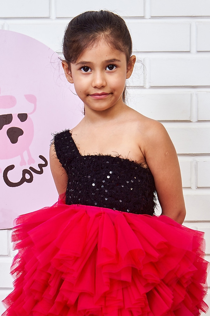 Black Red Sequins Crepe One-Shoulder Dress For Girls by Pink Cow at  Pernia's Pop Up Shop