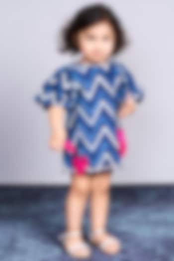 Navy Blue Cotton Zig-Zag Printed Dress For Girls by Pink Cow at Pernia's Pop Up Shop