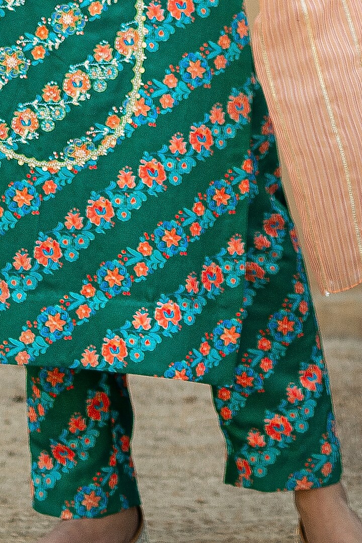 Emerald Green Printed & Hand Embroidered Kurta Set by Pita Nila at Pernia's Pop Up Shop