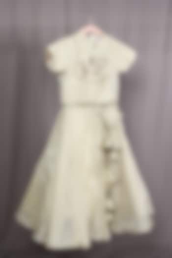 Cream Tissue Lehenga Set For Girls by Sky Is Pink at Pernia's Pop Up Shop