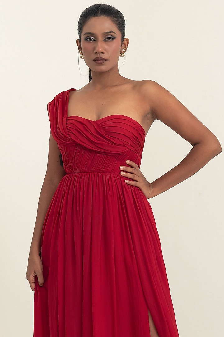 Red Flat Chiffon Party Wear Gown by PINUP BY ASTHA at Pernia's Pop Up Shop