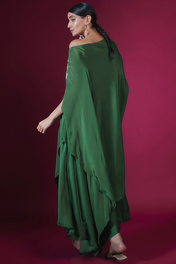 Green Crepe & Cotton Crepe Floral Applique Work Off-Shoulder Cape Set by PITARA BY SIPIKA CHAWLA at Pernia's Pop Up Shop