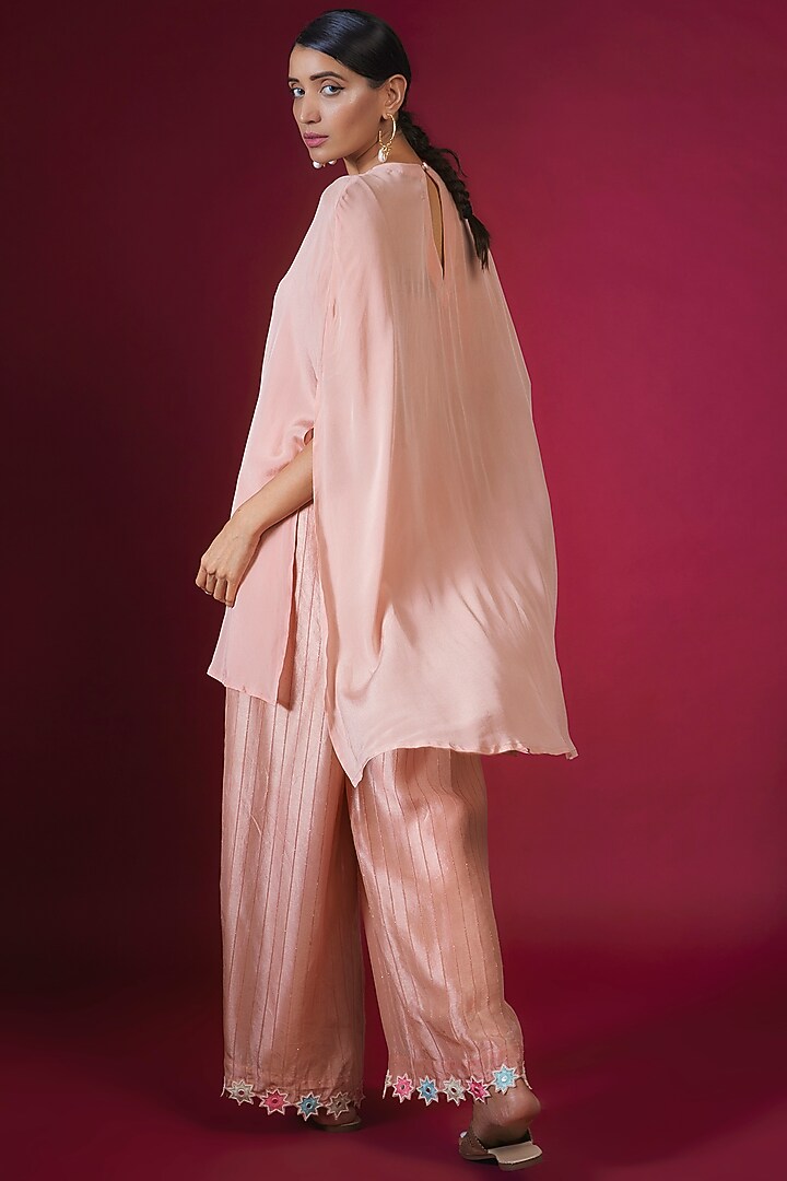 Peach Crepe Handwork Cape Set by PITARA BY SIPIKA CHAWLA at Pernia's Pop Up Shop