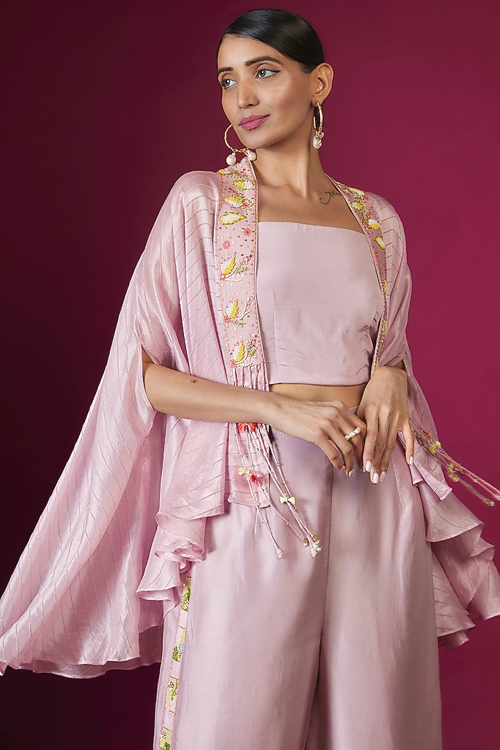 Purple Churo Silk Cape Set by PITARA BY SIPIKA CHAWLA at Pernia's Pop Up Shop