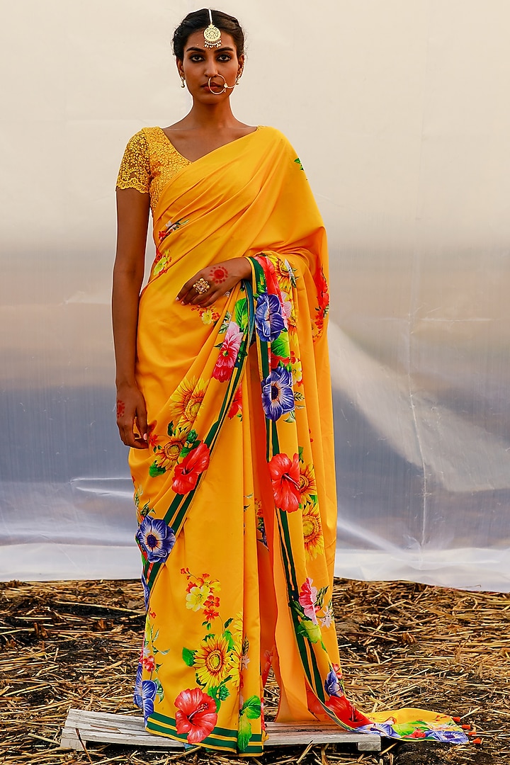 Yellow Printed Saree Set by Piyanshu Bajaj