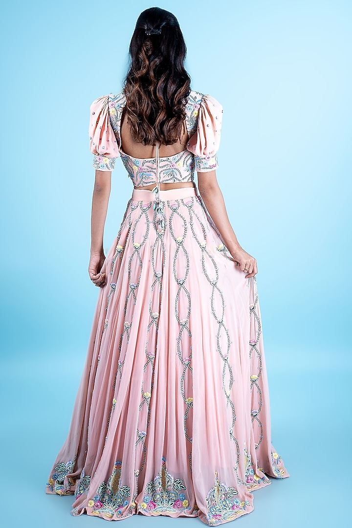Victorian Peach Georgette Floral Embroidered Wedding Lehenga Set by Peach It Up By Samridhi at Pernia's Pop Up Shop