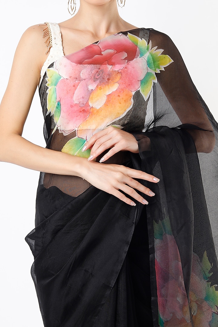 Black Hand Painted & Embroidered Party Wear Saree Set by Priyanka Jha at Pernia's Pop Up Shop