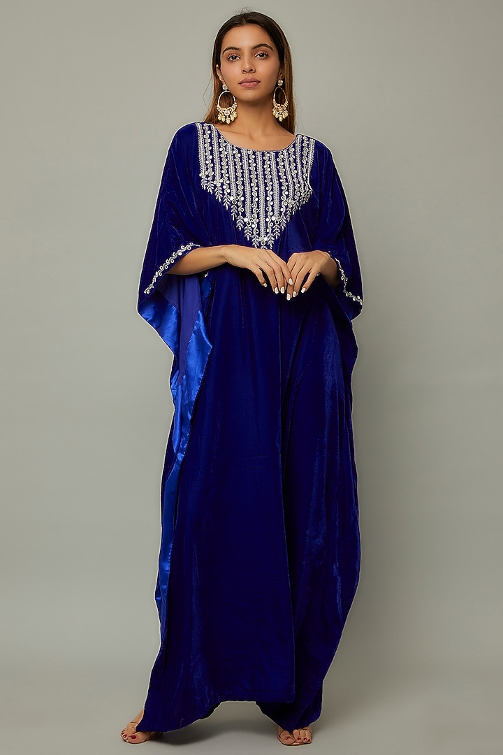Royal Blue Velvet Hand Embroidered Kaftan by Priyanka Jha at Pernia's Pop Up Shop