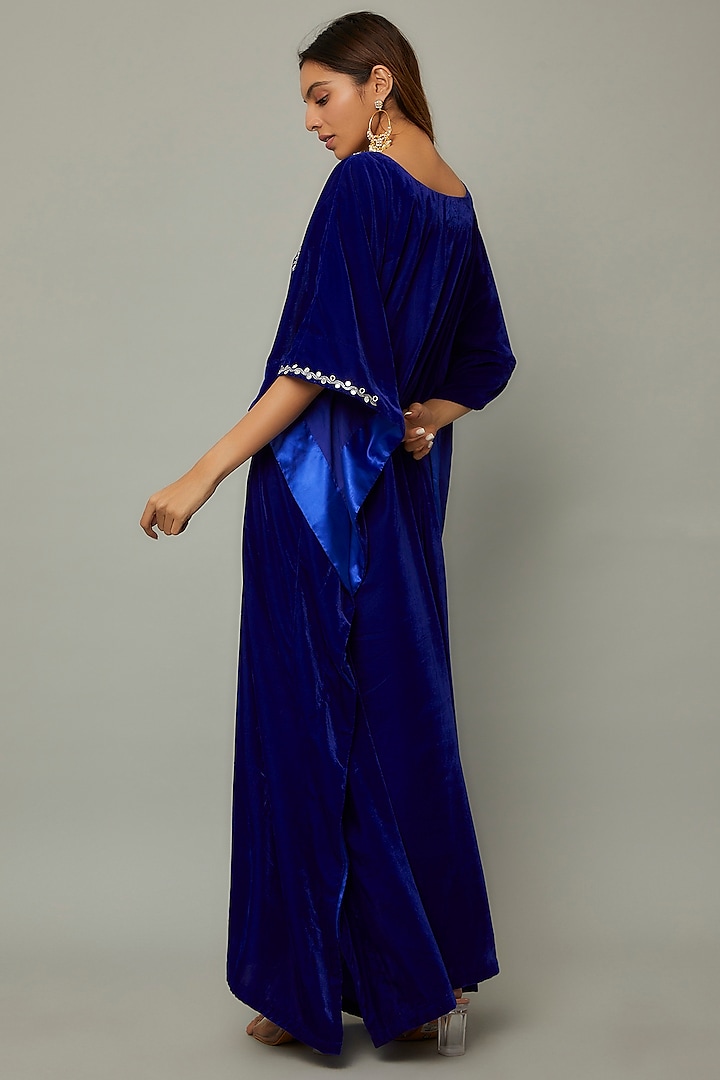 Royal Blue Velvet Hand Embroidered Kaftan by Priyanka Jha at Pernia's Pop Up Shop