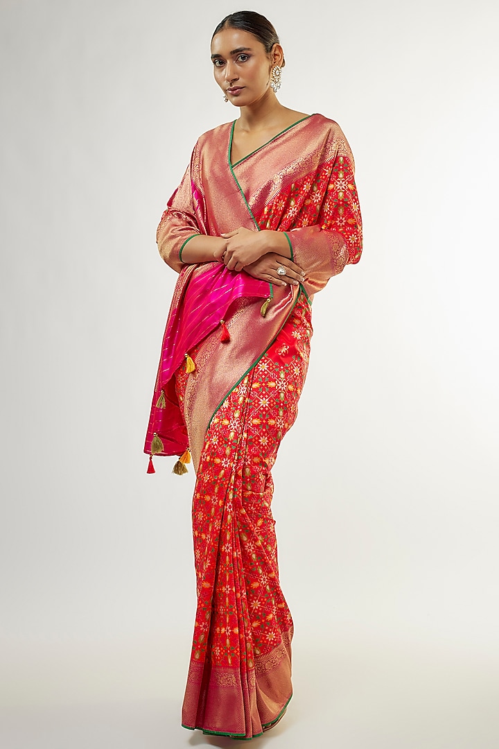 Red Vegan Silk Zari Woven Banarasi Saree Set by Priyanka Jha
