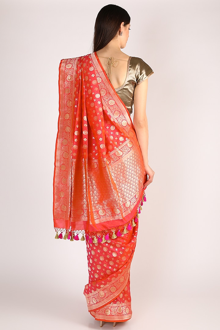 Pink & Golden Handwoven Katan Banarasi Silk Wedding Saree Set by Priyanka Jha at Pernia's Pop Up Shop