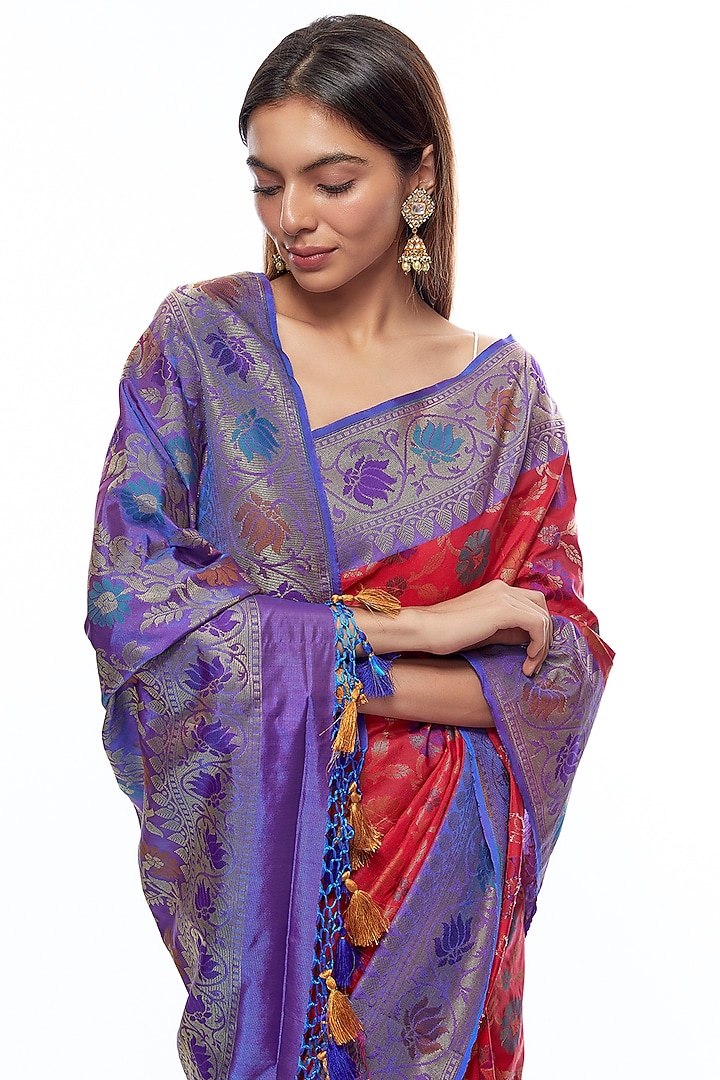 Blue & Red Silk Banarasi Party Wear Saree Set by Priyanka Jha at Pernia's Pop Up Shop