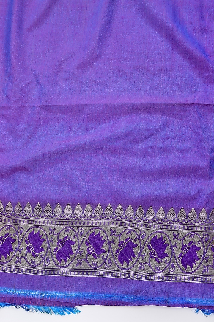 Blue & Red Silk Banarasi Party Wear Saree Set by Priyanka Jha at Pernia's Pop Up Shop