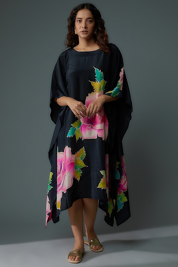 Black Pure Silk Crepe Hand Painted Kaftan by Priyanka Jha at Pernia's Pop Up Shop