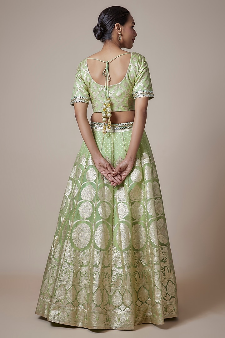 Light Pista Green Banarasi Organza Hand Embroidered Wedding Lehenga Set by Priyanka Jha at Pernia's Pop Up Shop